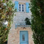 Villa Pelagos