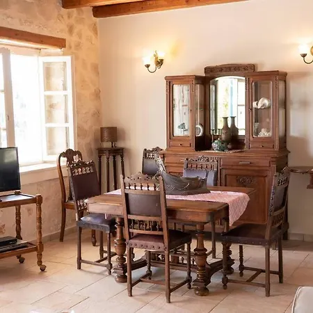 Pelagos Villa *